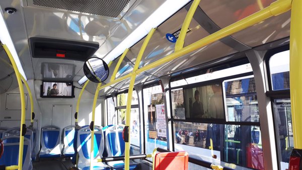 Telefónica y el Ayutamiento de Segovia instalan en un autobús el primer demostrador 4K en movilidad de España
