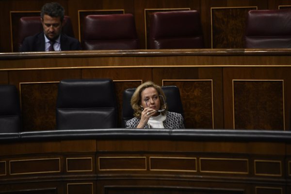 El PP amaga con reprobar a Calviño tras cuestionar la veracidad de los datos facilitados a la AIReF
