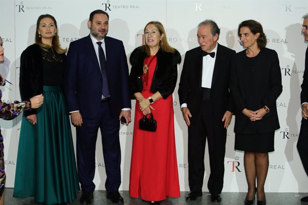 Un Cascanueces con fines benéficos recauda más de 250.000 euros en la Gala Anual del Teatro Real