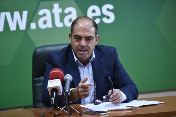 ATA propone al Gobierno subir la base mínima de cotización de los autónomos un máximo del 1,5% para 2019