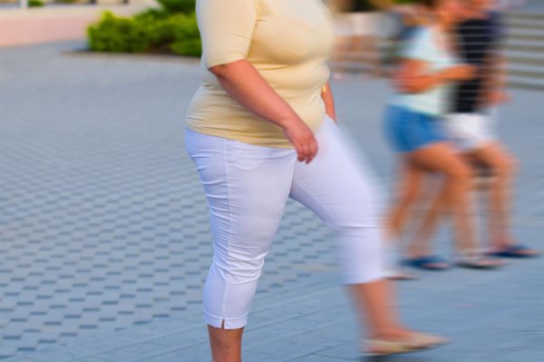 El mayor estudio hasta la fecha confirma que la obesidad causa depresión