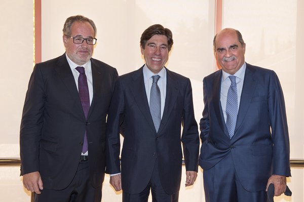 Moreno Carretero eleva su participación directa en Sacyr el 7,1% tras liquidar los derivados
