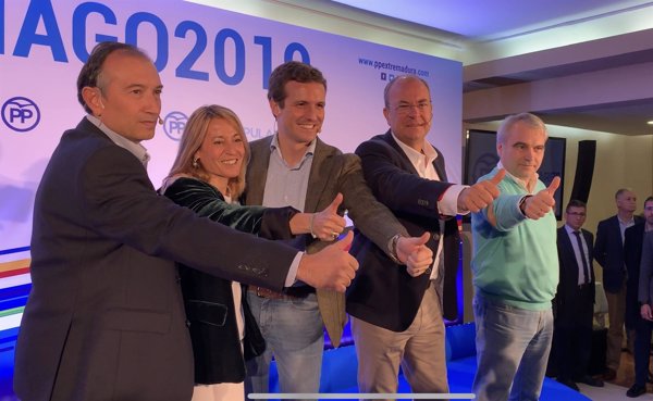 Casado avala a Elena Nevado y a Francisco Javier Fragoso como candidatos del PP a las alcaldías de Cáceres y Badajoz