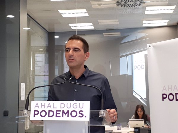 Podemos Euskadi niega que la imagen de Pablo Iglesias solo en Gernika sea fruto de 