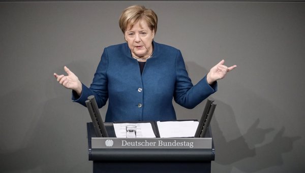 El Constitucional alemán rechaza la querella de AfD contra Merkel por su política migratoria
