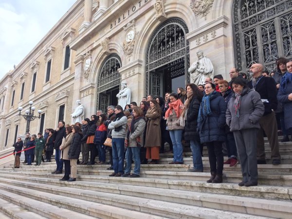 La Biblioteca Nacional guarda un minuto de silencio por la muerte de Laura Luelmo, exbecaria de la institución