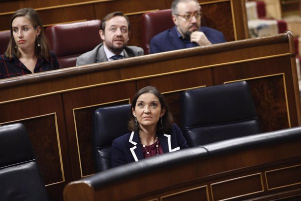 Unidos Podemos promueve en el Congreso el cese de la ministra Maroto por no defender la continuidad de Alcoa
