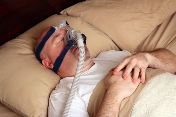 Entre el 50 y el 77% de las personas obesas padece apnea del sueño
