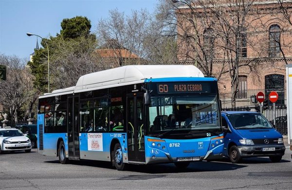 Unidos Podemos y Compromís proponen un fondo estatal para financiar el transporte público en las ciudades