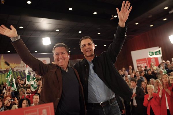 Sánchez y Díaz arropan a Espadas, que pone Sevilla en el mapa con gestión 