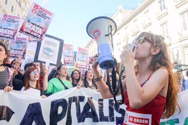 El movimiento 'Fridays for future' seguirá convocando protestas todos los viernes en España contra el cambio climático