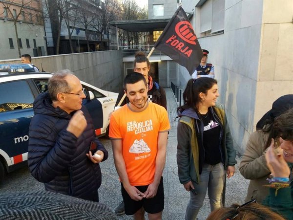 Alemany (ANC) rechaza declarar ante el juez de Girona por presunto ultraje a la bandera