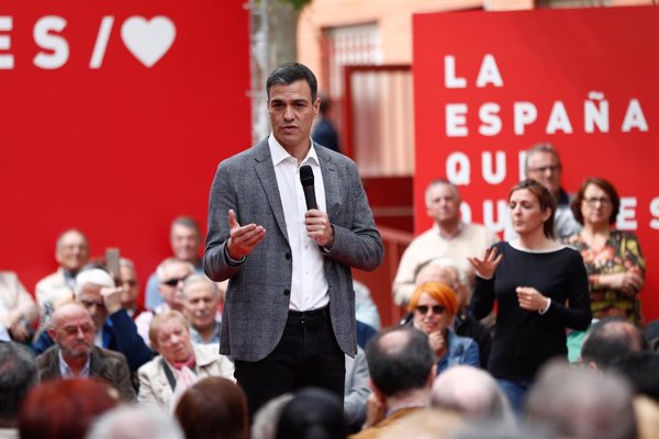 El PSOE se compromete a ampliar al segundo hijo el acceso a las técnicas de reproducción asistida en el SNS