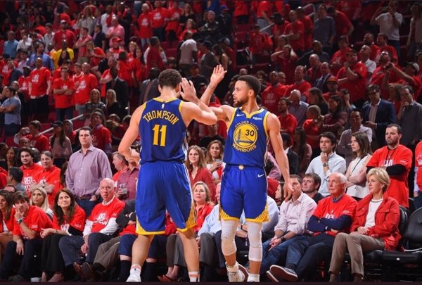Los Warriors vuelve a imponerse a Portland y se quedan a un triunfo de la final de la NBA
