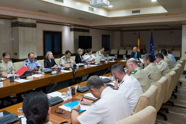 Asociación de suboficiales abandona una reunión con el Ministerio de Defensa tras denunciar 