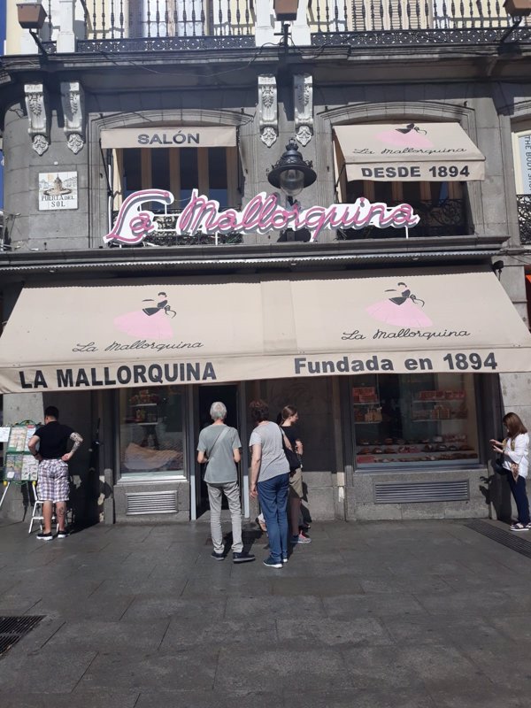 La Mallorquina anuncia en su 125 aniversario la apertura de dos nuevas tiendas en El Rastro y Hermosilla