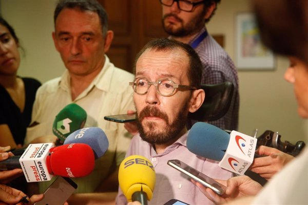 Podemos hablará con el PSOE en las próximas horas y reitera su petición para ocupar carteras sociales