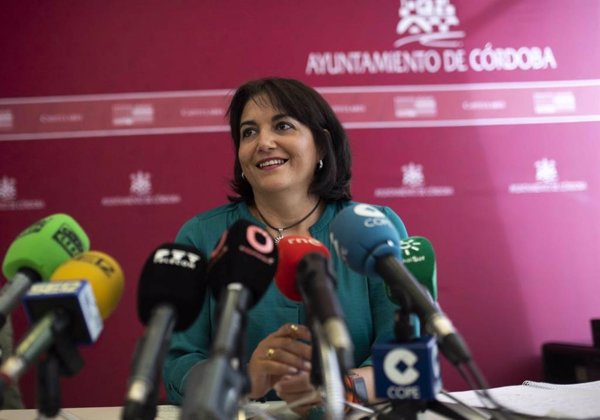El Ayuntamiento de Córdoba apoya crear un plan contra el sinhogarismo ante las cien personas que viven en la calle
