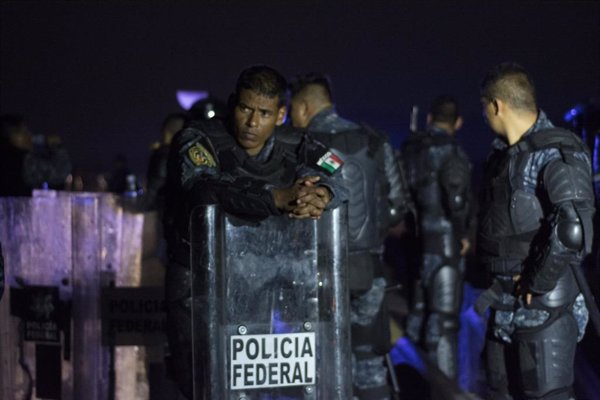 Detenidos seis policías en México por participar en la matanza de Apatzingán en 2015