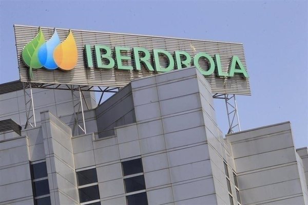 Iberdrola invertirá 677 millones en la construcción de un ciclo combinado y una fotovoltaica en México