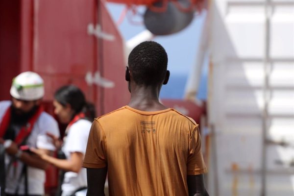 Llegan a Malta las 356 personas rescatadas por el 'Ocean Viking'