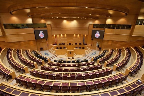 El Senado pide reconocer la discapacidad a pacientes con TEAF y crear un protocolo de actuación sanitaria