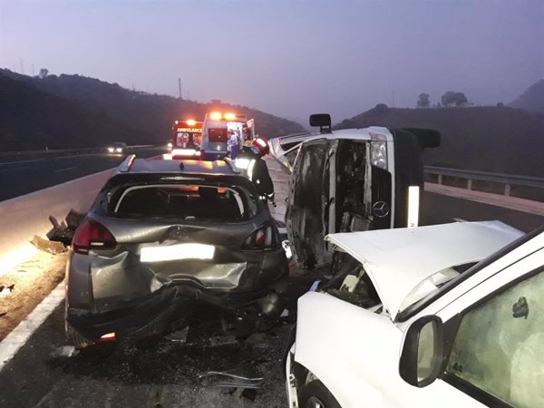 Un total de diez personas fallecen en las carreteras españolas el fin de semana, tres de ellos peatones