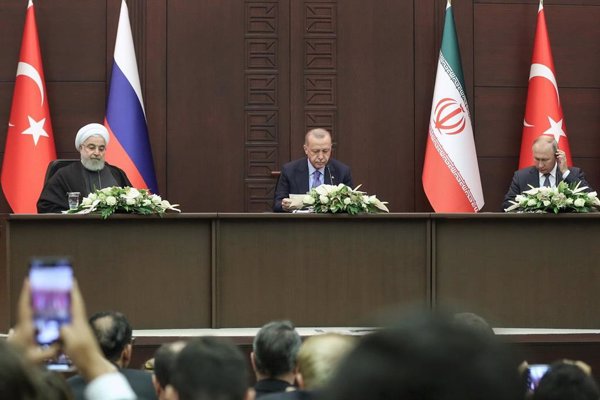 Putin anuncia que la composición del comité constitucional para Siria ya está 