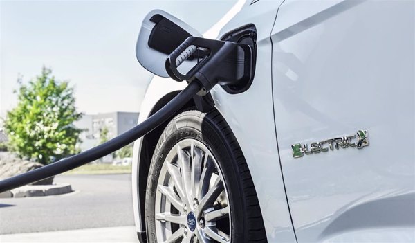 BBVA amplía su línea de préstamo 'verde' a pymes y autónomos para la compra de vehículos sostenibles