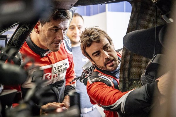 Fernando Alonso abandona en el Rally de Marruecos tras caer en 