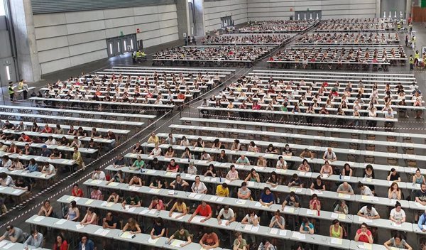 Matemáticos piden la eliminación de los sorteos por apellidos en las convocatorias públicas por