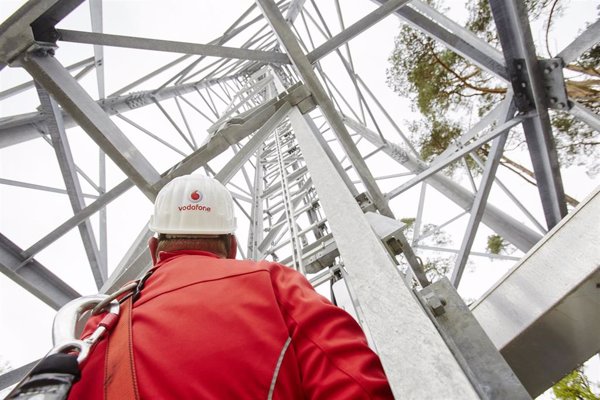 S&P cifra en más de 90.000 millones el valor de los activos de torres en manos de los operadores europeos