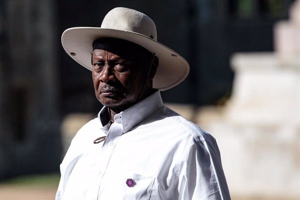 Museveni y el líder opositor Bobi Wine se acusan mutuamente de ser el 
