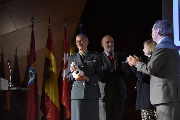 La Guardia Civil recibe el 'Premio al compromiso con la Igualdad Efectiva entre Hombres y Mujeres'
