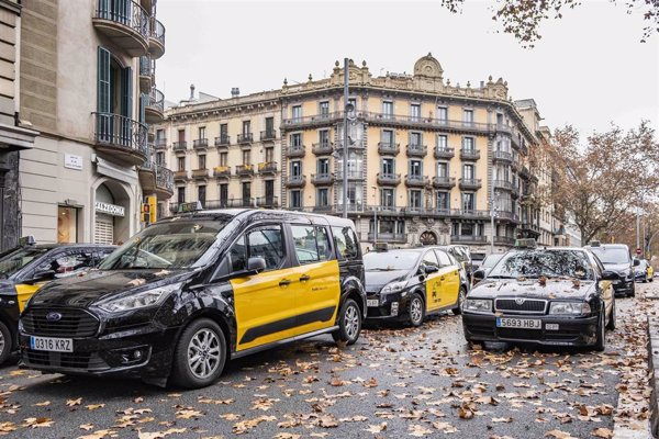 Coger un taxi en Tarragona o San Sebastián cuesta casi el doble que en Ceuta o Las Palmas, según Facua