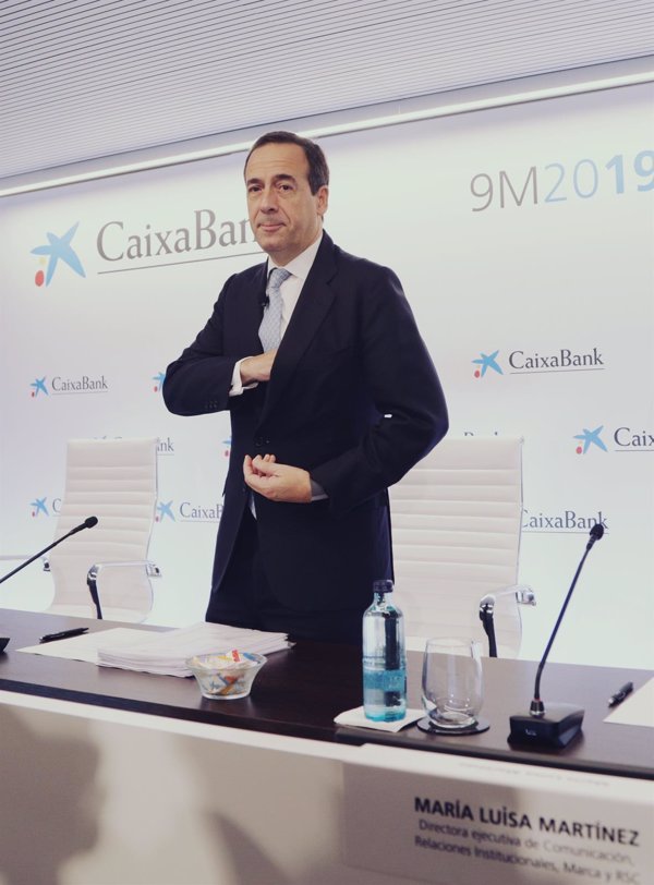 Gortázar (CaixaBank) cita la rentabilidad, la transformación y el apoyo social como los retos de la banca