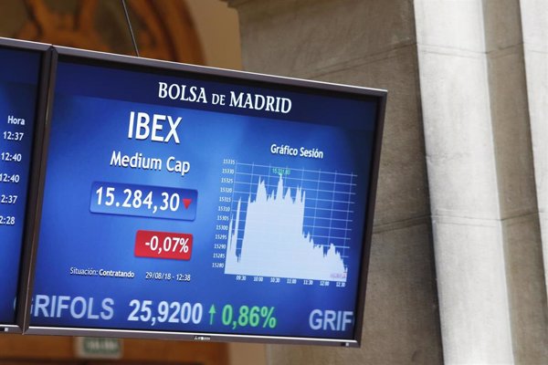 Las empresas del Ibex 35 ganan 24.317 millones de euros hasta septiembre, un 22% menos por extraordinarios