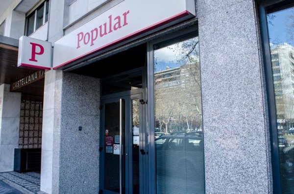 Un Juzgado condena a Santander por una compra de acciones de Banco Popular en 2009