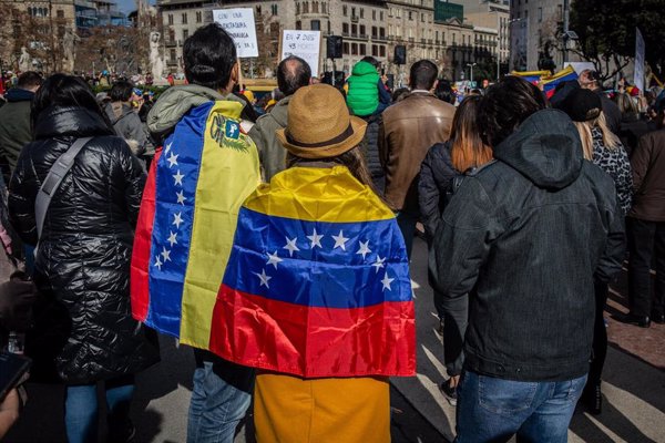 España concede a casi 29.000 venezolanos el permiso de residencia por razones humanitarias en lo que va de 2019