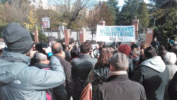 Vecinos de Hortaleza piden que los centros de acogida de menores se trasladen fuera de los centros urbanos