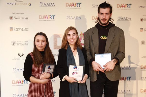 Estudiantes de Bellas Artes españoles reflejan la dermatitis atópica a través del arte para concienciar y visibilizar