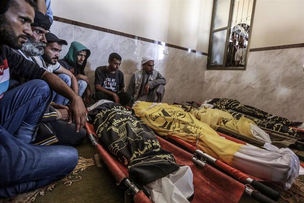 Muere un noveno miembro de una familia palestina alcanzada por un bombardeo de Israel en Gaza