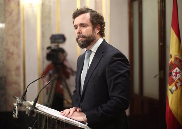 Vox atribuye el lanzamiento de la granada al centro de Hortaleza a un 