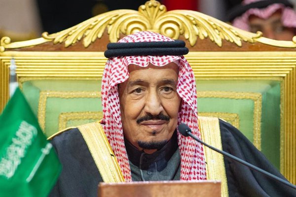 El rey Salmán de Arabia Saudí reclama un 