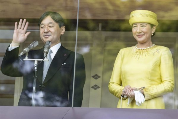 El emperador Naruhito da su primer discurso de Año Nuevo tras su ascenso al Trono del Crisantemo