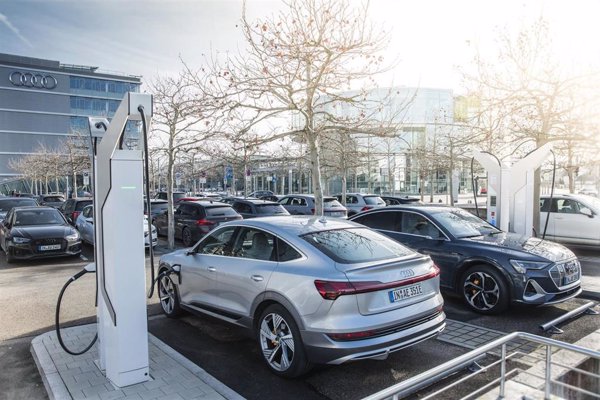 Audi invertirá 100 millones en la implantación de más de 4.500 puntos de carga para 2022