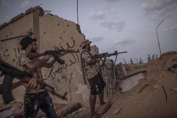 El Observatorio Sirio de DDHH informa de que Turquía pretende enviar a Libia a unos 6.000 sirios para combatir