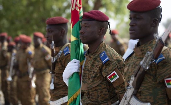 Al menos 36 civiles muertos en un ataque terrorista en Burkina Faso