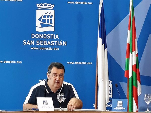 Ernesto Gasco será Alto Comisionado contra la Pobreza Infantil y  seguirá dependiendo directamente de Sánchez