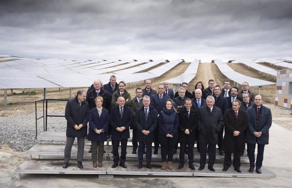 Inaugurado en Álava el mayor parque solar fotovoltaico del País Vasco, que generará 24 MW